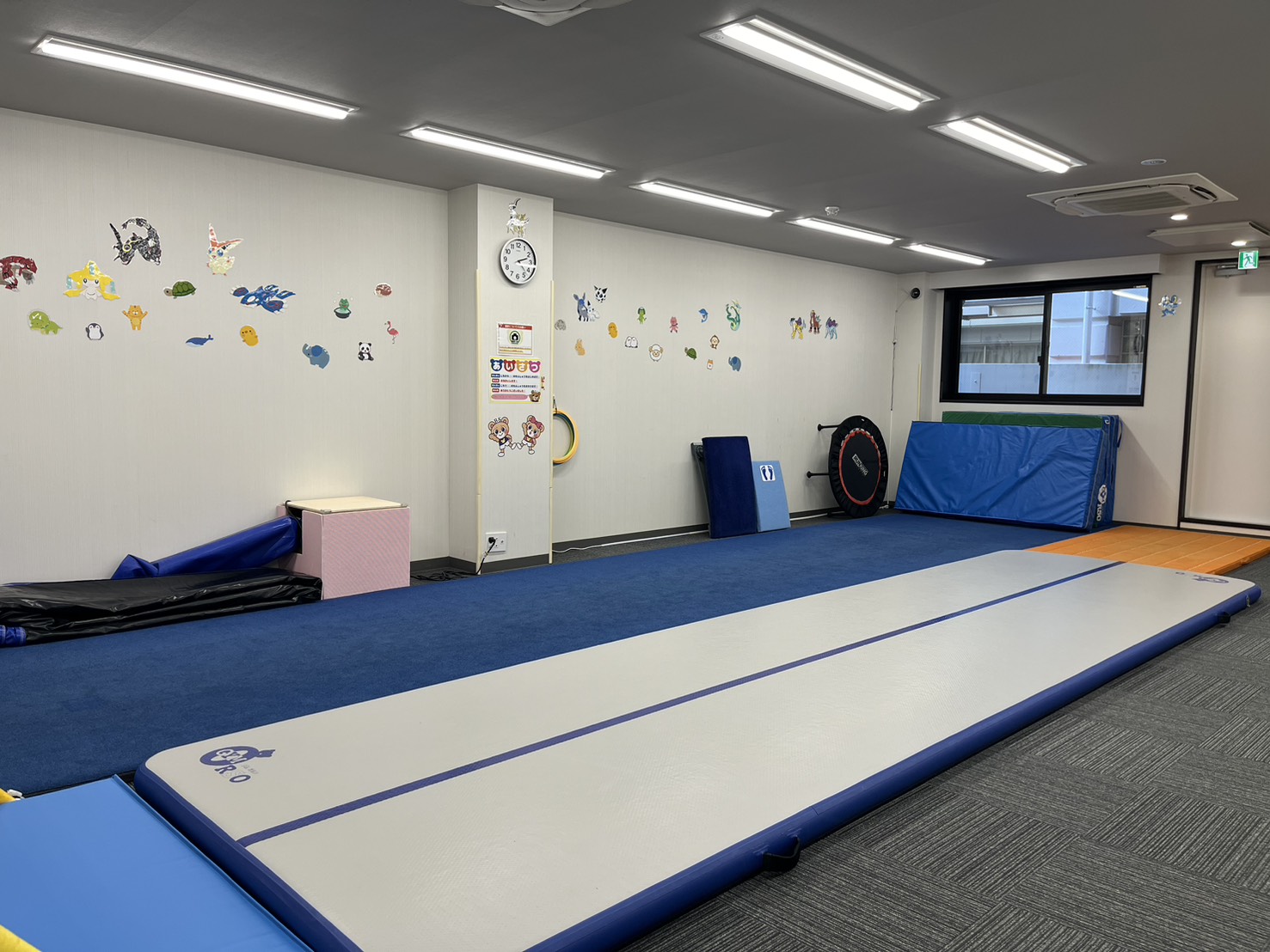 店舗内全体武蔵小杉店