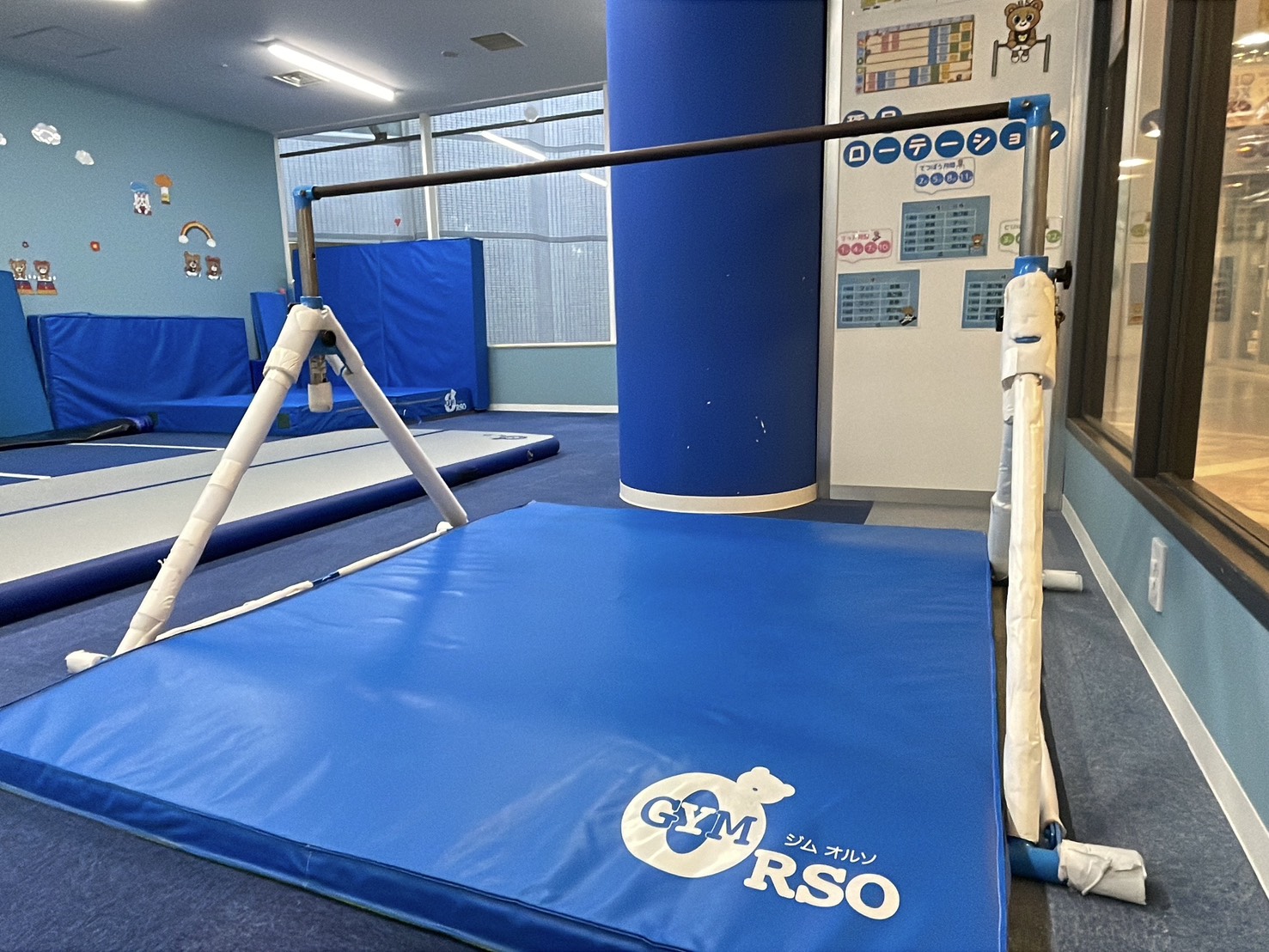 鉄棒浅草ROX店